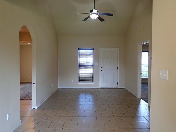 3rd image of 5110 Briarwood