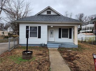 412 S St, Atchison, KS 66002