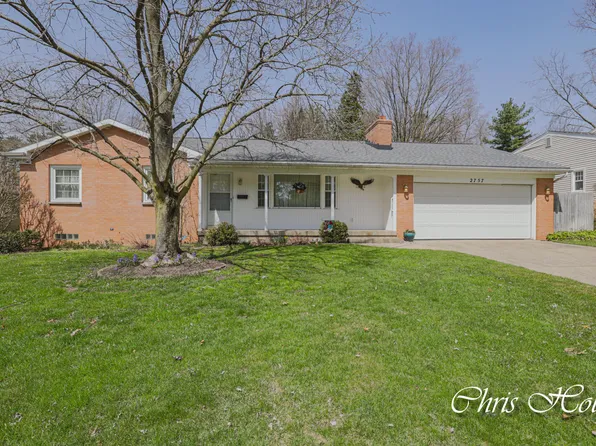 2757 Leelanau Dr NE, Grand Rapids, MI 49525