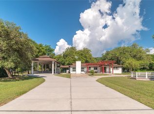 2215 Bow Ln, Safety Harbor, FL 34695