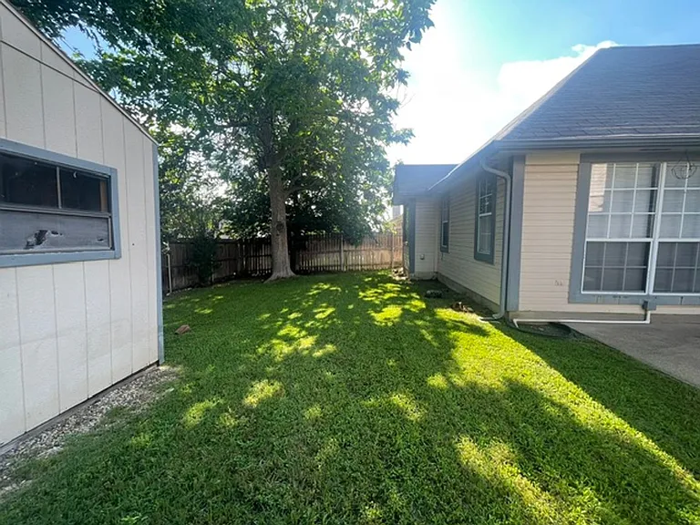 4741 Birchbend Ln — Photo 23
