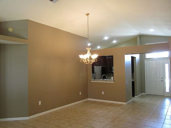 Dining and Kitchen_04272018