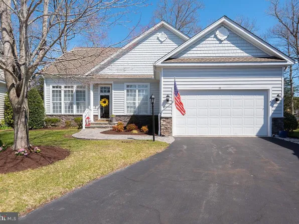 10 Cambridge Pl, Ocean Pines, MD 21811