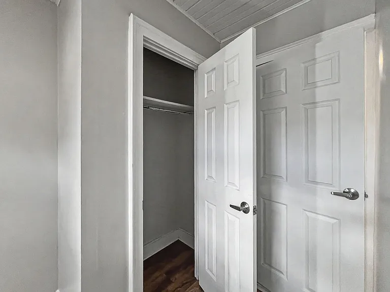 116 N Union St — Photo 12
