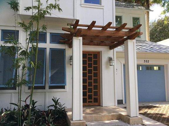 352 8th Street