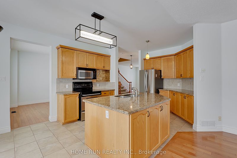 Ottawa House for rent - 4 Bedrooms — photo 10