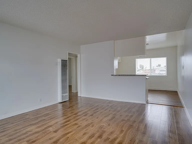 304 Bungalow Dr — Photo 19