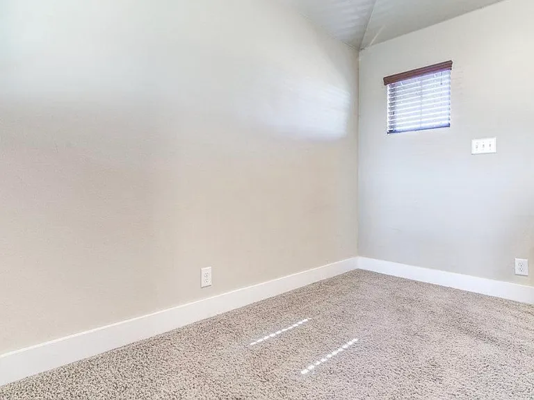 7508 Easy Wind Dr — Photo 9