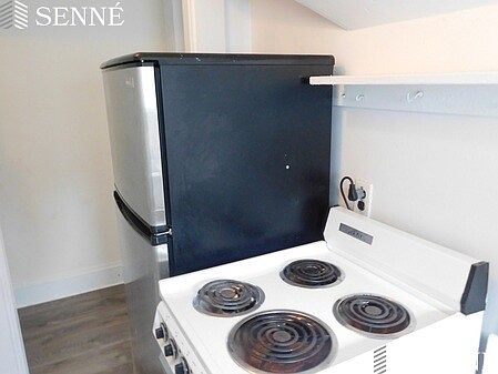 1st image of 15 Prentiss St #3