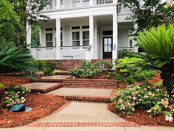 2nd image of 106 Iberville Landing Dr