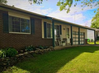 1709 Springhill Dr, O'Fallon, MO 63366