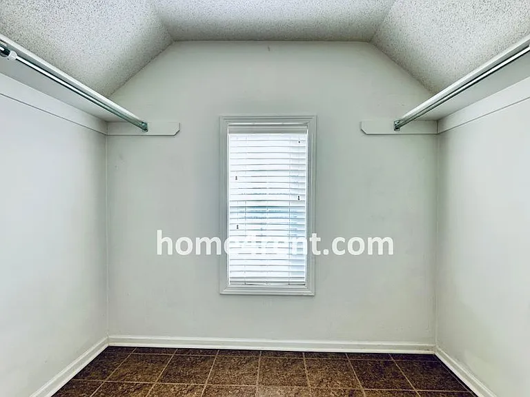 15252 W 158th Ter — Photo 29