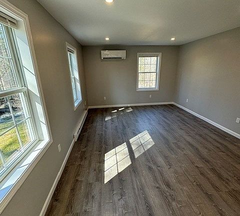 4th image of 17 Knollwood Dr #17