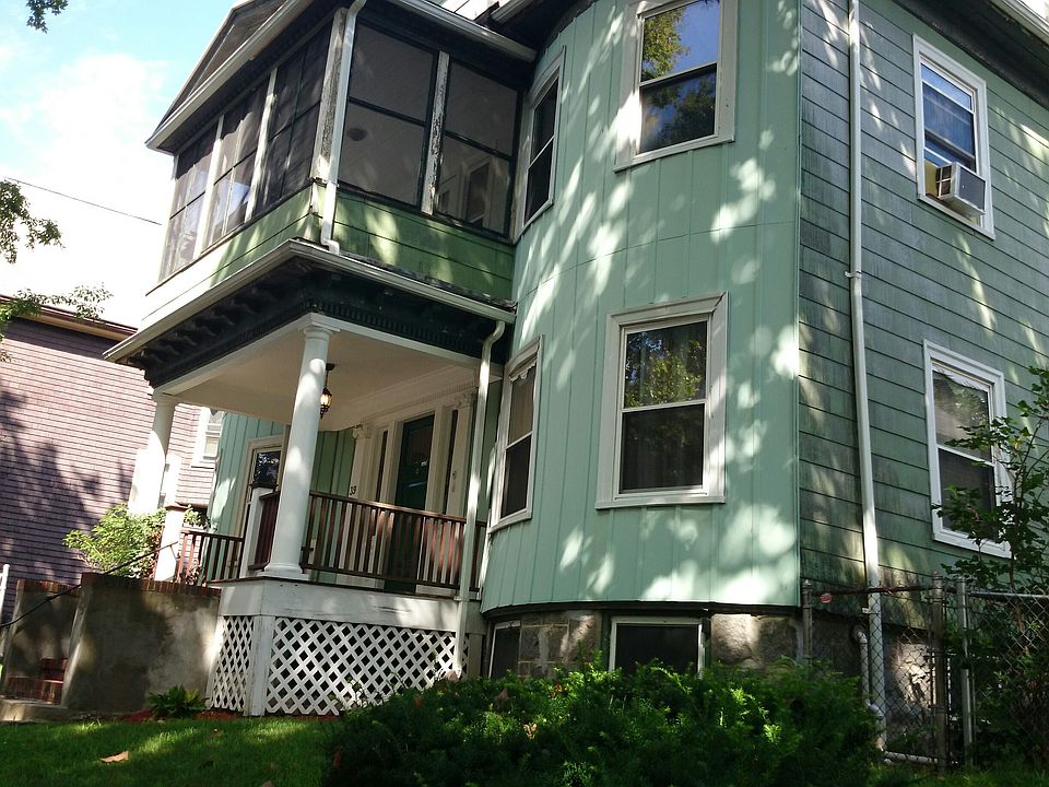 1st image of 39 Moultrie St