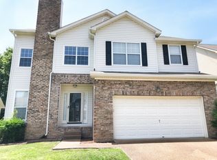 2208 Falcon Creek Dr, Franklin, TN 37067