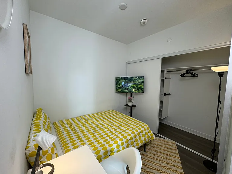 3 Gloucester St #506A — Photo 2