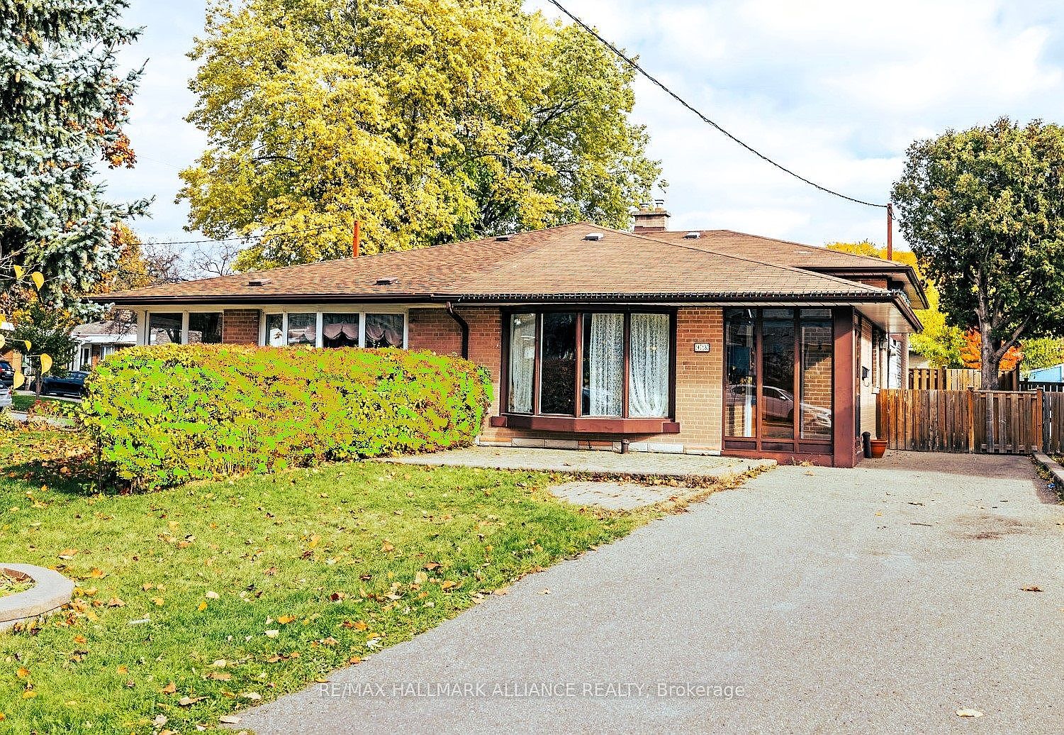 43 Niantic Cres, Toronto, ON M3A 2H6 MLS C7287912 Zillow