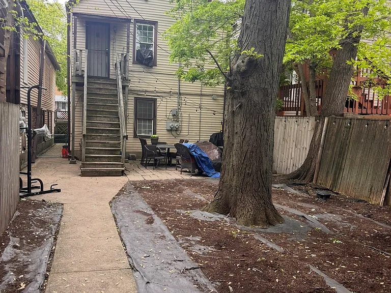 2051 W 18th Pl #G — Photo 9