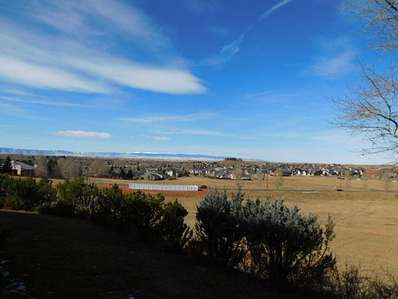 3rd image of 3301 Alta Vista Dr