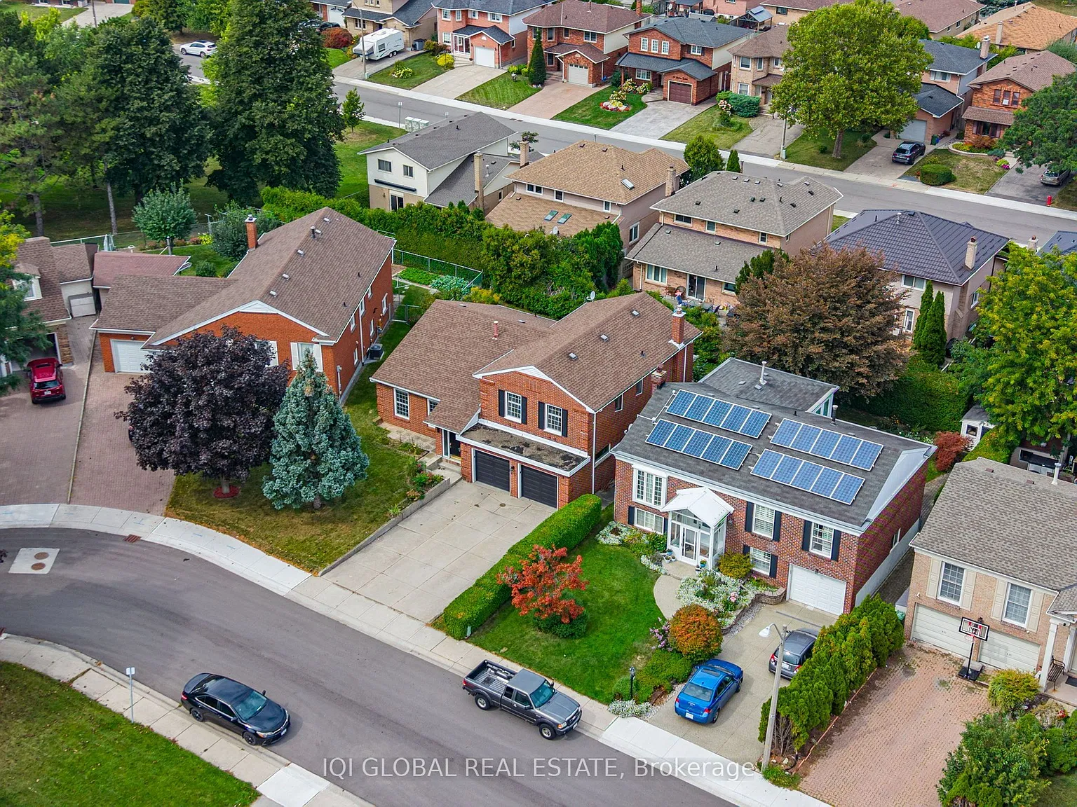 3 bed, $3,900 — Photo 3