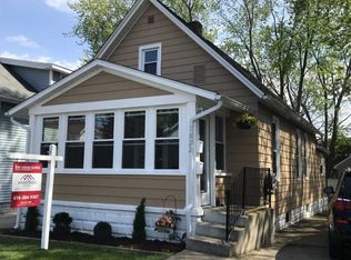 1022 Myrtle St NW, Grand Rapids, MI 49504