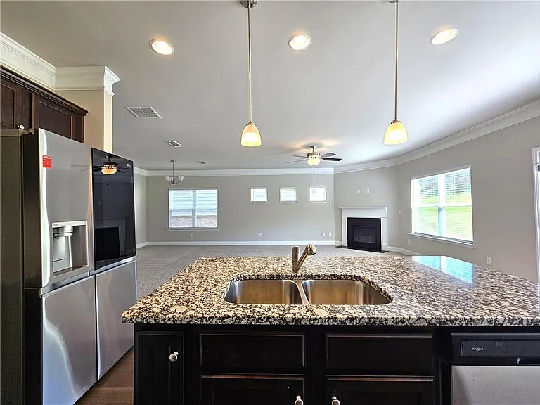 1561 Winding Ridge Trl — Photo 9