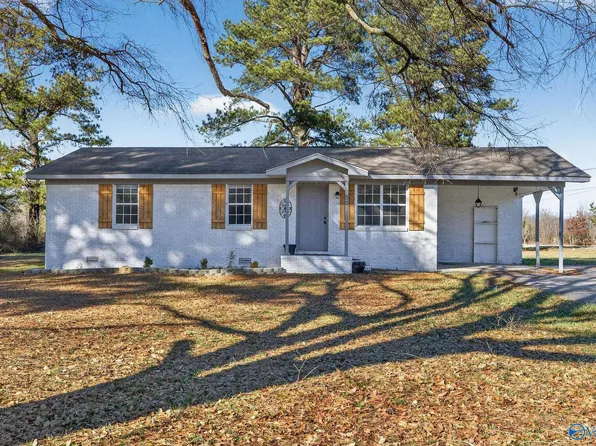 31 County Road 134, Town Creek, AL 35672