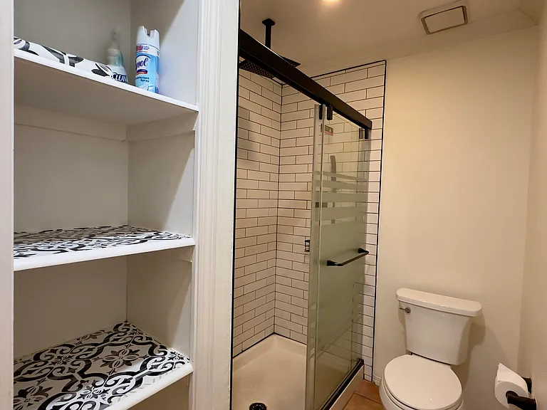 40064 Silktree Ct — Photo 17