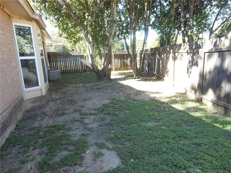 2308 Barton Skyway #B — Photo 16