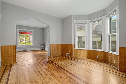 1426 Washington St NE #1 Photo 1