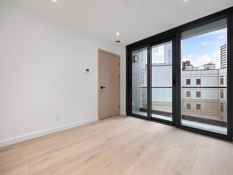 42-62 Hunter St #7C — Photo 11