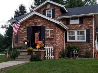 361 Pine Ter, Wellsburg, WV 26070