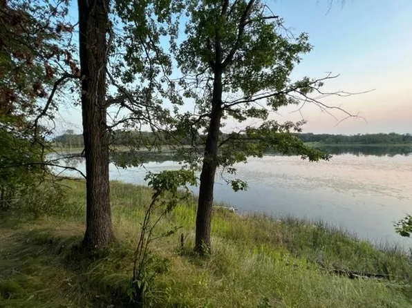 6 Stony Hills Dr, Perham, MN 56573