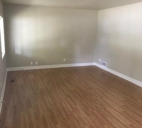 2nd image of 4837 S Thompson Ave