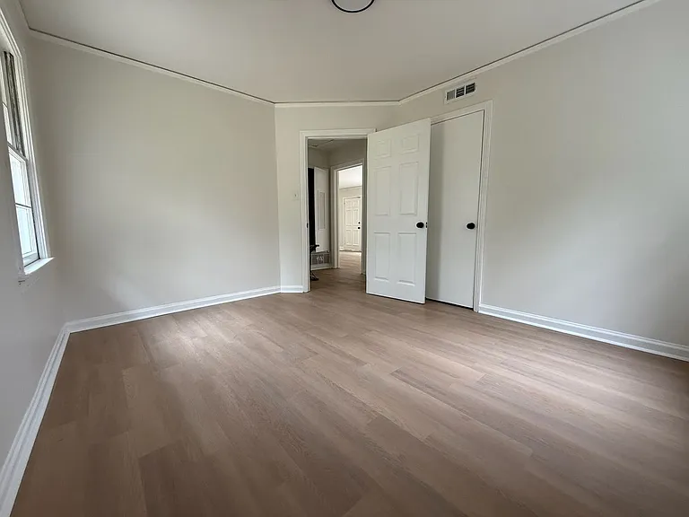 3979 Thomas Ave — Photo 9