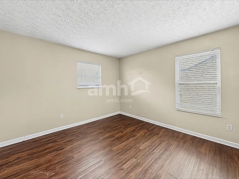 368 Evergreen Cir — Photo 14