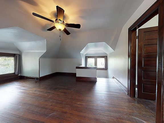 3rd image of 1709 Franklin Ave