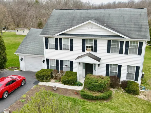 133 Flicker Ln, Kearneysville, WV 25430