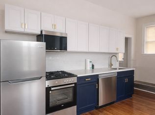 156 1st St #3S, Troy, NY