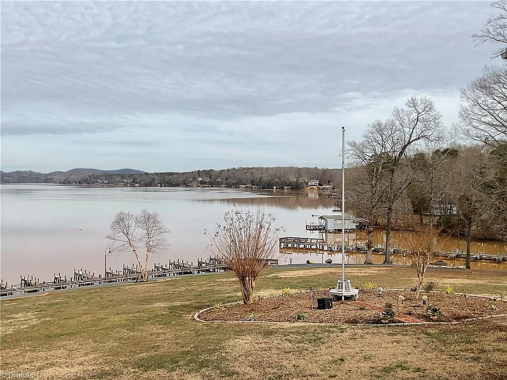 721 Woodrun Dr 139, Mount Gilead, NC 27306 MLS 1130014 Zillow