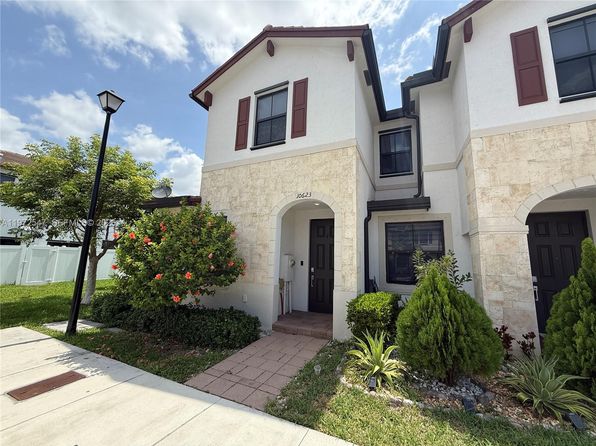 10623 W 33rd Ct #10623