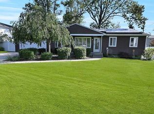 19 Cedar Rd, Kings Park, NY 11754