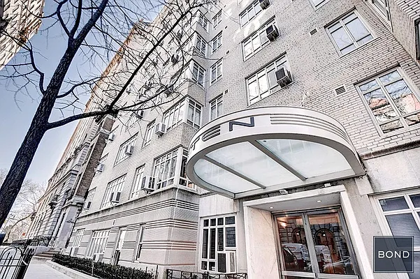 Rented by Bond New York | media 29