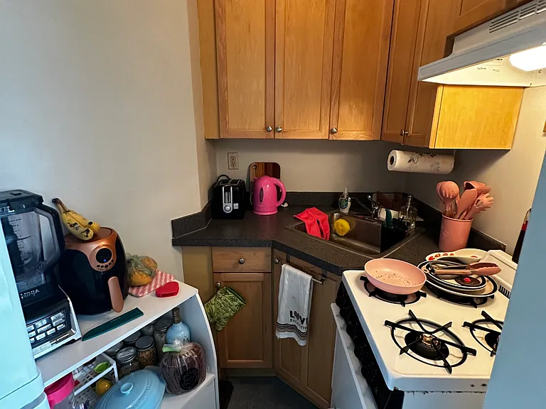 38 Hemenway St #46 — Photo 20