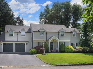 728 Saint Marks Ave, Westfield, NJ 07090