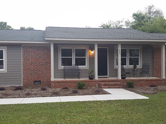 2nd image of 607 N Fodale Ave