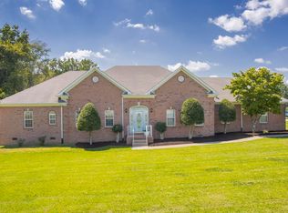 259 Allen Dr, Greenbrier, TN 37073