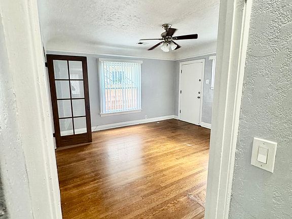 2nd image of 546 W 20th St #0