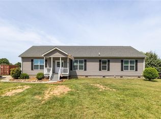 618 Society Rd, Statesville, NC 28625