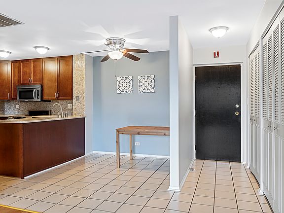 3rd image of 5400 Walnut Ave Unit 304